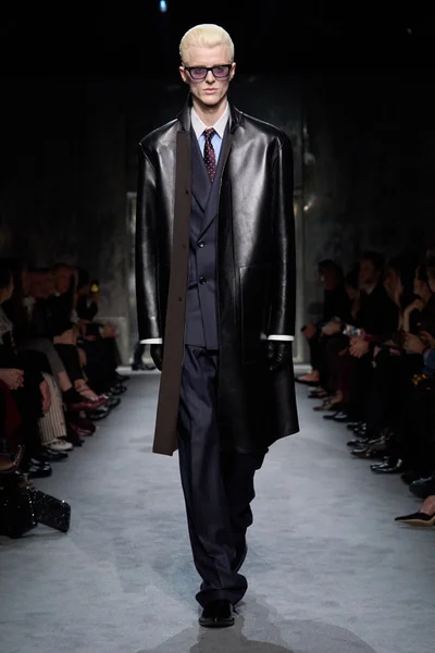 Look 21